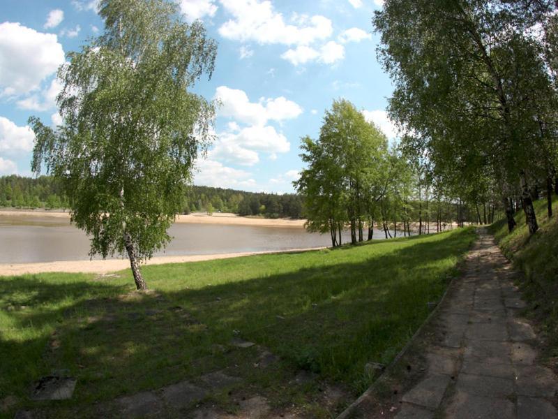 Ośrodek Wypoczynku i Rekreacji Rejów Hotel Skarżysko-Kamienna Exterior foto